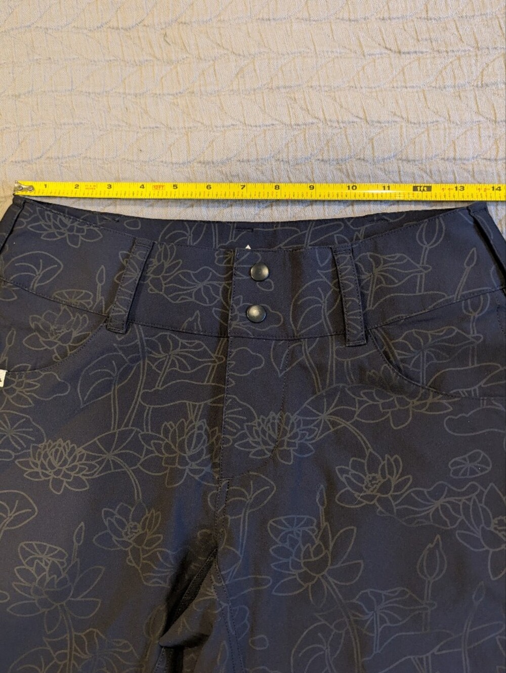 Wild Rye NWOT Mountain Bike Freel Shorts Size 4 - Picture 8 of 11